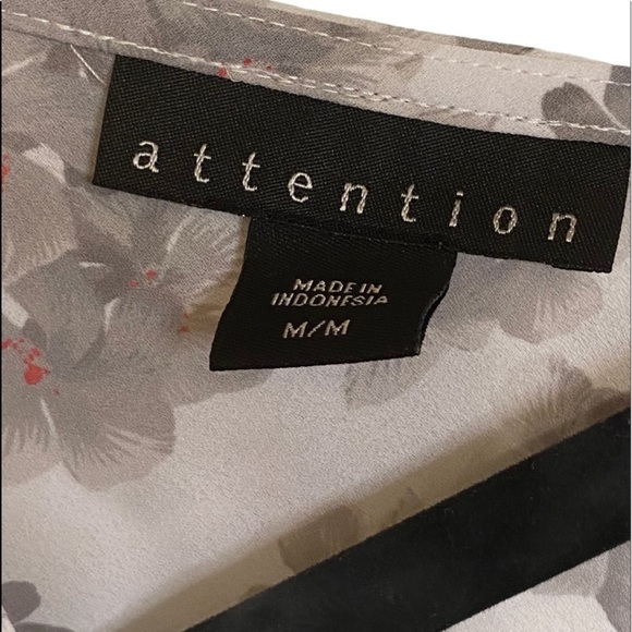 Attention Shirt - Picture 4 of 5